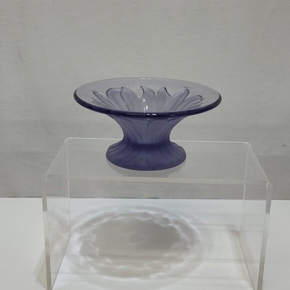Viking Glass Co. Purple Art Deco Frosted Flower Pedestal Bowl Handmade USA VTG - Picture 6 of 8